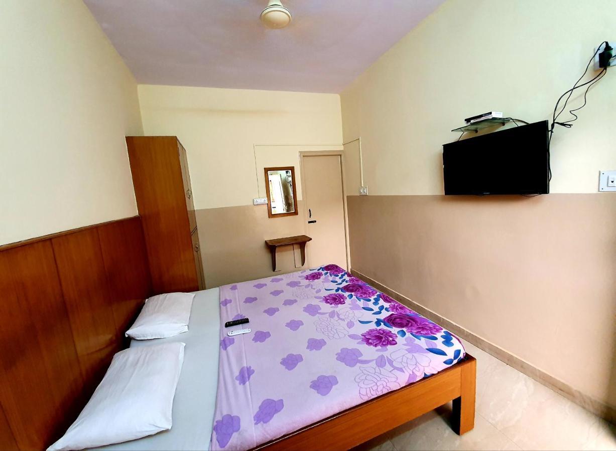 Hotel Veekay Residency Bangalore Exterior foto